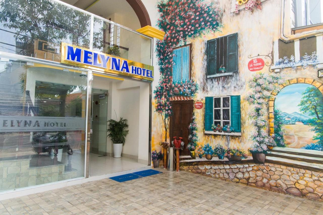Melyna Hotel Nha Trang Buitenkant foto