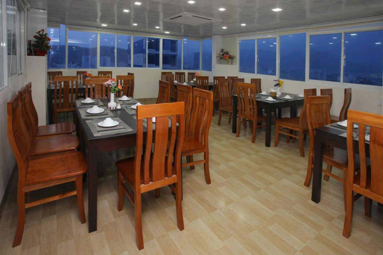 Melyna Hotel Nha Trang Buitenkant foto