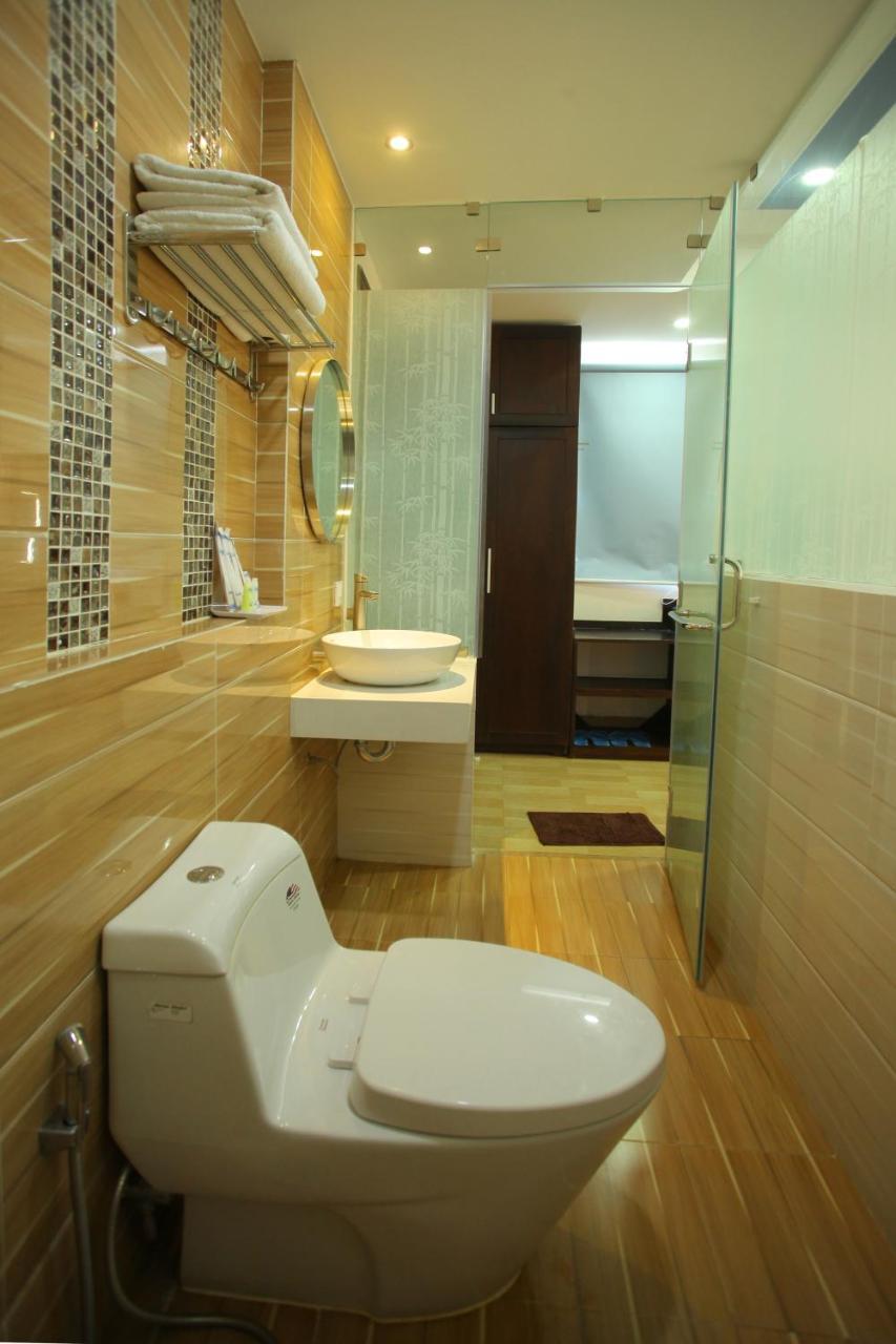 Melyna Hotel Nha Trang Buitenkant foto