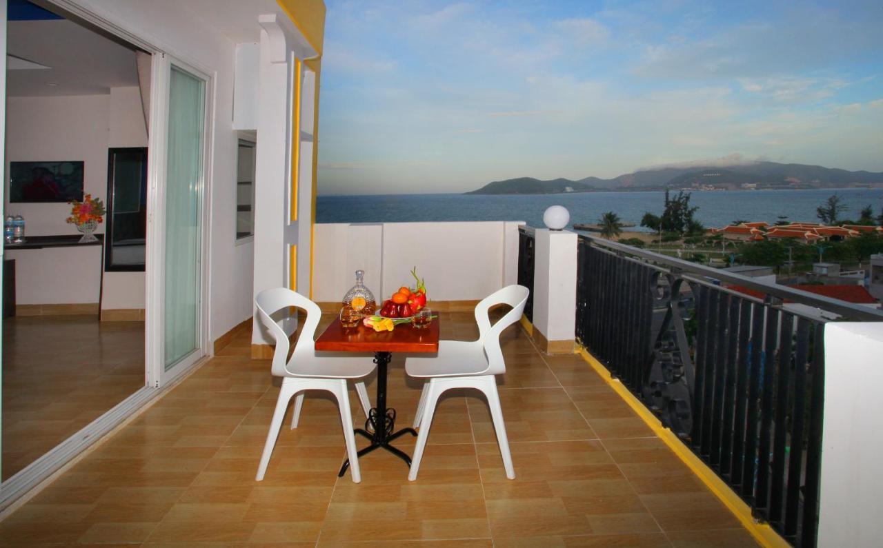 Melyna Hotel Nha Trang Buitenkant foto