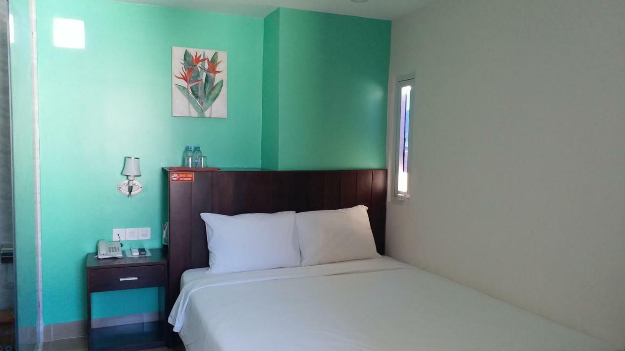 Melyna Hotel Nha Trang Buitenkant foto